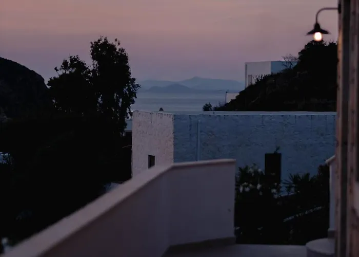 Veranna Patmos Studio2 Апарт-отель 3*